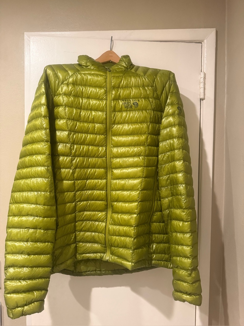 Mountain Hardwear Men’s Down Puffer Jacket - (Chartreuse Green, Large)